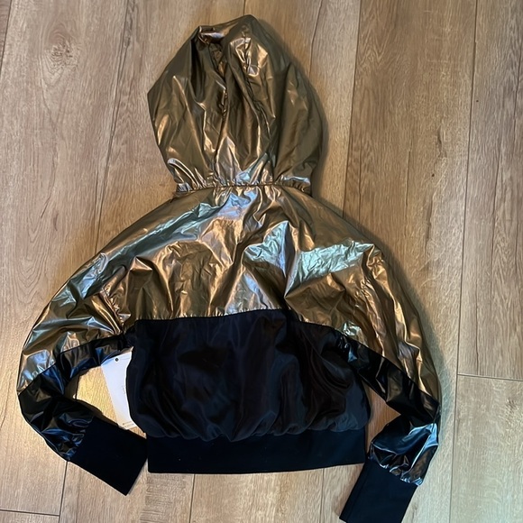NWT Sovereign Code Metallic Bronze & Black Half Zip Lightweight Jacket Size 12 - Picture 6 of 8